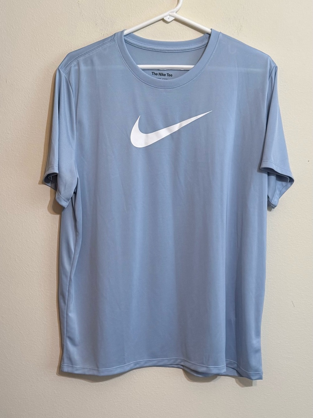 Nike Women’s Light Blue Dri-FIT Crew Tee size XL